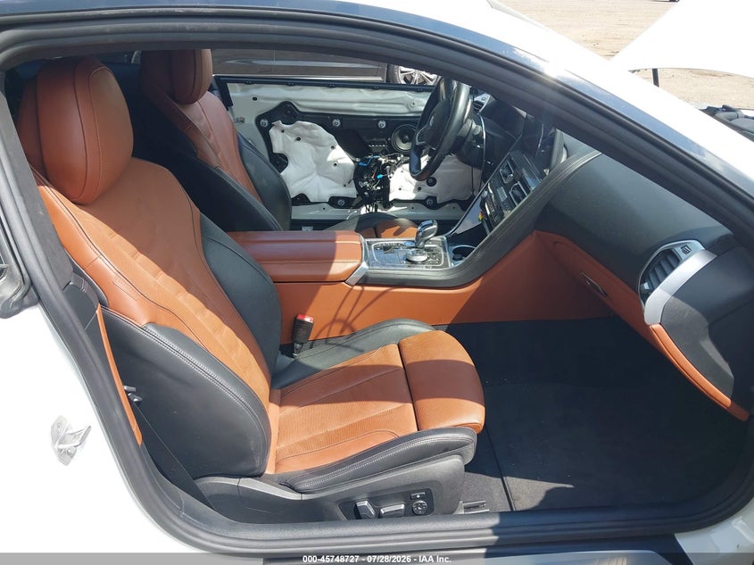 2023 BMW 8er VIN WBAAE2C06PCM89684 IAAI salvage auction — FRONT & REAR, Salvage - Greater Than 75% (Maryland), sold $19,000 on 2026-08-30 (photo 5)