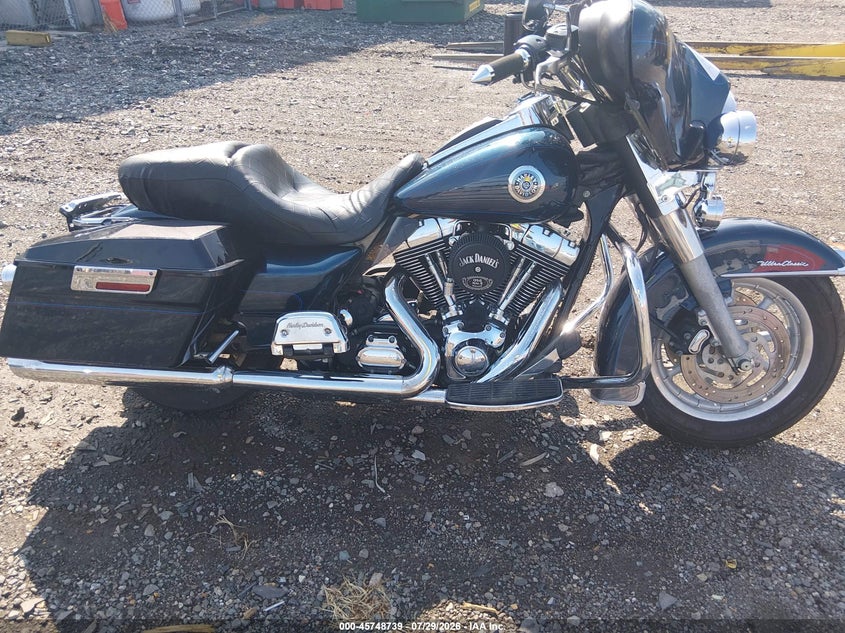 2004 Harley-davidson Flhtcui VIN 1HD1FCW144Y627441 IAAI salvage auction — REAR END, Salvage (Delaware), sold $1,500 on 2026-09-03 (photo 8)