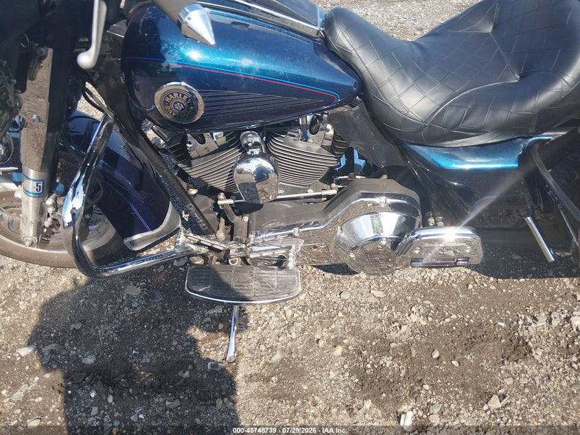 2004 Harley-davidson Flhtcui VIN 1HD1FCW144Y627441 IAAI salvage auction — REAR END, Salvage (Delaware), sold $1,500 on 2026-09-03 (photo 9)