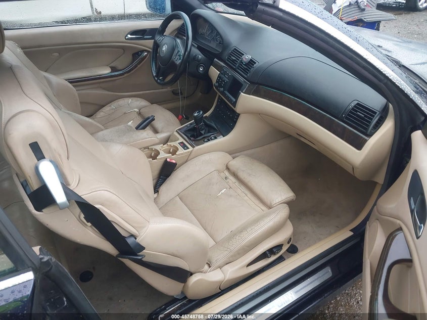 2001 BMW 3 series VIN WBABS53401EV87400 IAAI salvage auction — UNKNOWN, Clear (Massachusetts), sold $1,025 on 2026-08-07 (photo 5)