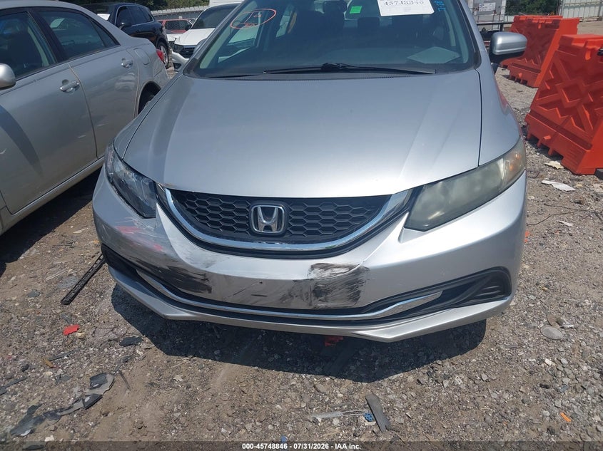 2014 Honda Civic VIN 19XFB2F50EE047367 IAAI salvage auction — FRONT END, Wait Title, sold $2,400 on 2026-09-30 (photo 6)