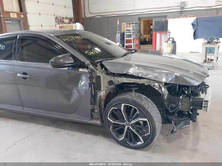 2025 Nissan Altima VIN 1N4BL4CV5SN408343 IAAI salvage auction — RIGHT FRONT, Salvage Title, sold $9,200 on 2026-08-26 (photo 6)