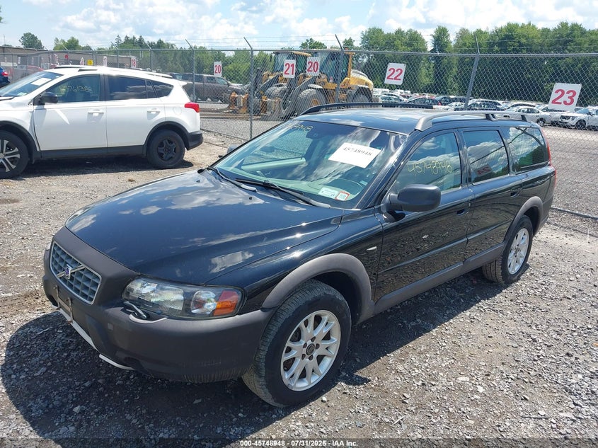 2004 Volvo Xc70 VIN YV1SZ59H341168780 IAAI salvage auction — NORMAL WEAR, Clear (New York), sold $325 on 2026-08-06 (photo 2)