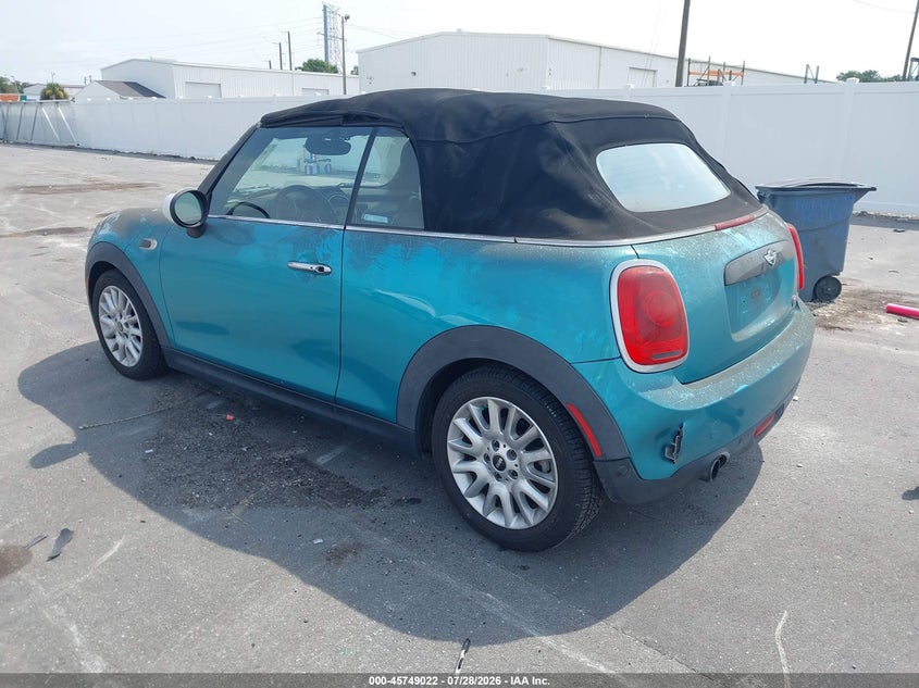 2016 Mini Convertible VIN WMWWG5C58G3C19596 IAAI salvage auction — NORMAL WEAR, Clear (New Jersey), sold $1,325 on 2026-08-17 (photo 3)