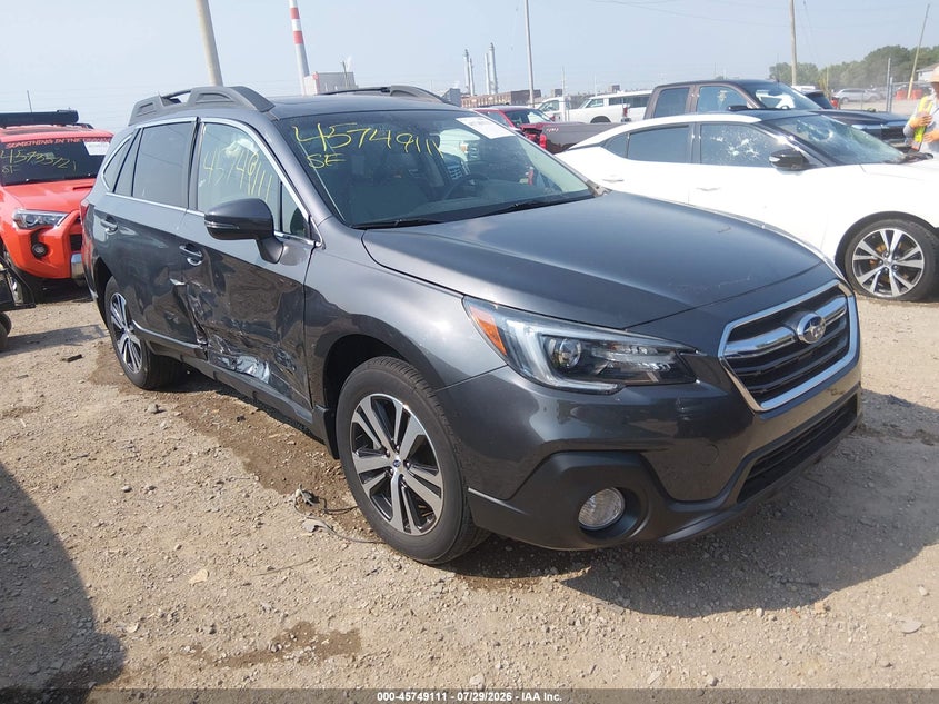 2018 Subaru Outback VIN 4S4BSANC0J3372817 — IAAI salvage auction photo