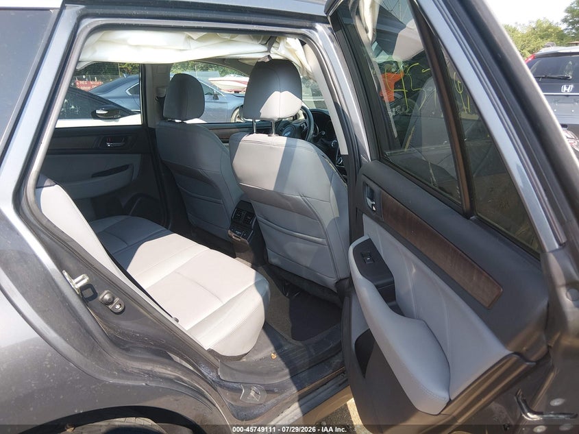 2018 Subaru Outback VIN 4S4BSANC0J3372817 IAAI salvage auction — SIDE, Clear (Indiana), sold $7,400 on 2026-08-27 (photo 8)
