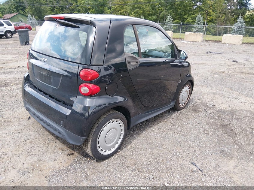 2015 Smart Fortwo VIN WMEEJ3BA6FK820513 IAAI salvage auction — NORMAL WEAR, Clear (New Jersey), sold $825 on 2026-09-03 (photo 4)
