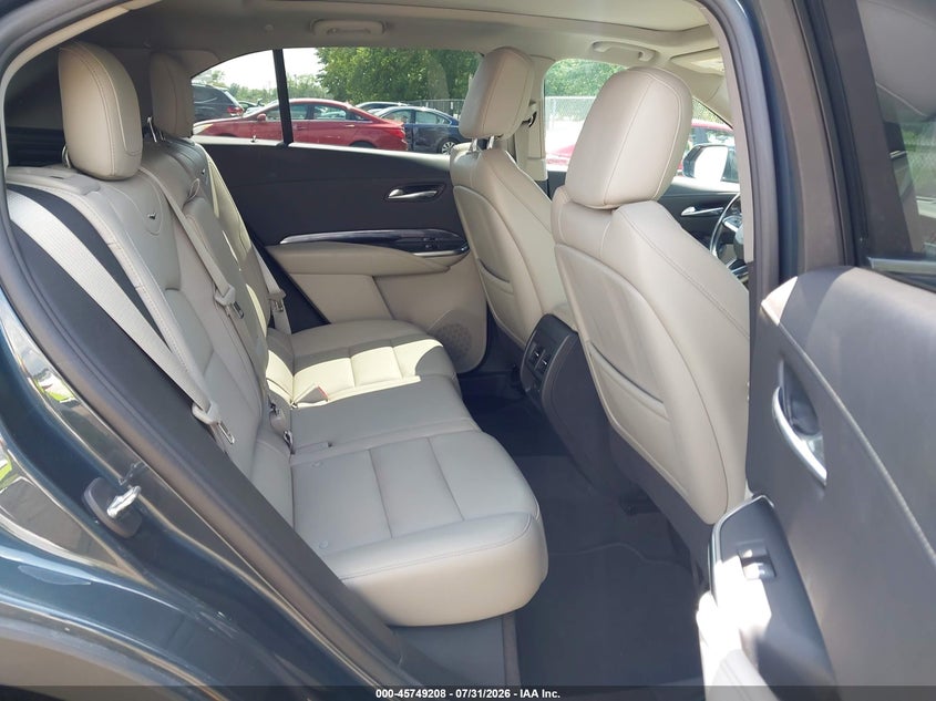 2021 Cadillac Xt4 VIN 1GYFZBR41MF009028 IAAI salvage auction — WATER/FLOOD, Salvage Title, sold $8,000 on 2026-08-14 (photo 8)