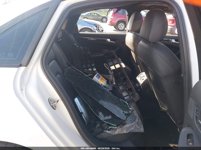 2011 Audi A4 VIN WAUHFAFL7BN018068 IAAI salvage auction — Burn Engine, Salvage - Greater Than 75% (Maryland), sold $300 on 2026-07-31 (photo 8)