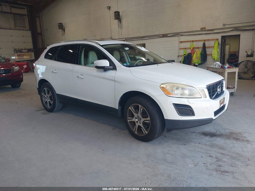 2012 Volvo Xc60 VIN YV4902DZ8C2242293 IAAI salvage auction — NORMAL WEAR, Clear (New York), sold $1,000 on 2026-08-05 (photo 1)