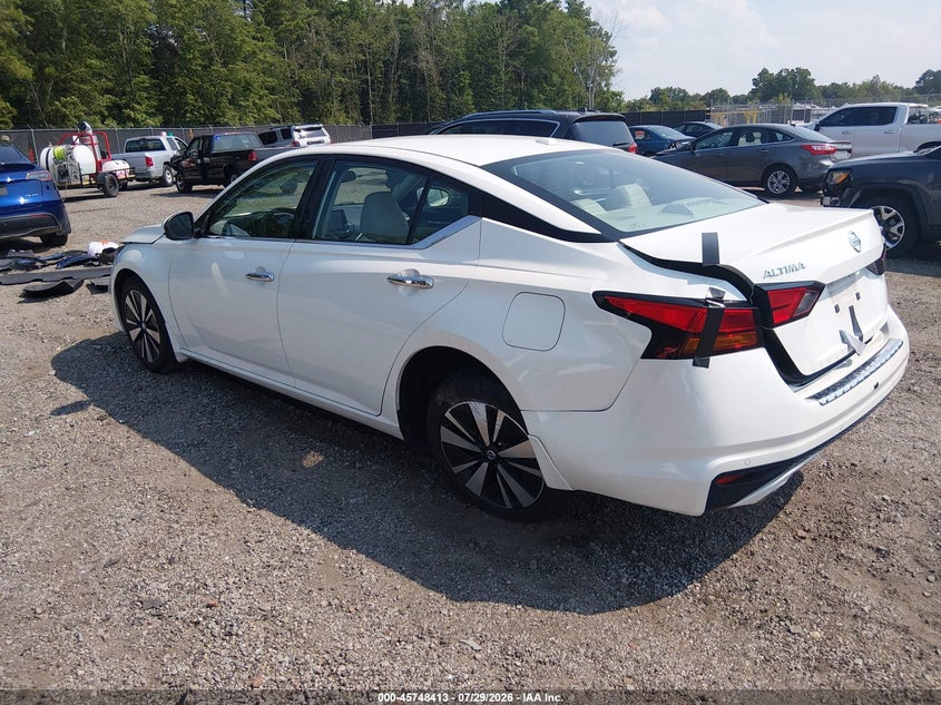 2022 Nissan Altima VIN 1N4BL4EV8NN401789 IAAI salvage auction — REAR END, Salvage Title, sold $7,850 on 2026-09-02 (photo 3)