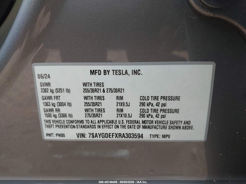 2024 Tesla Model y VIN 7SAYGDEFXRA303594 IAAI salvage auction — SIDE, Salvage (North Carolina), sold $16,500 on 2026-08-30 (photo 9)