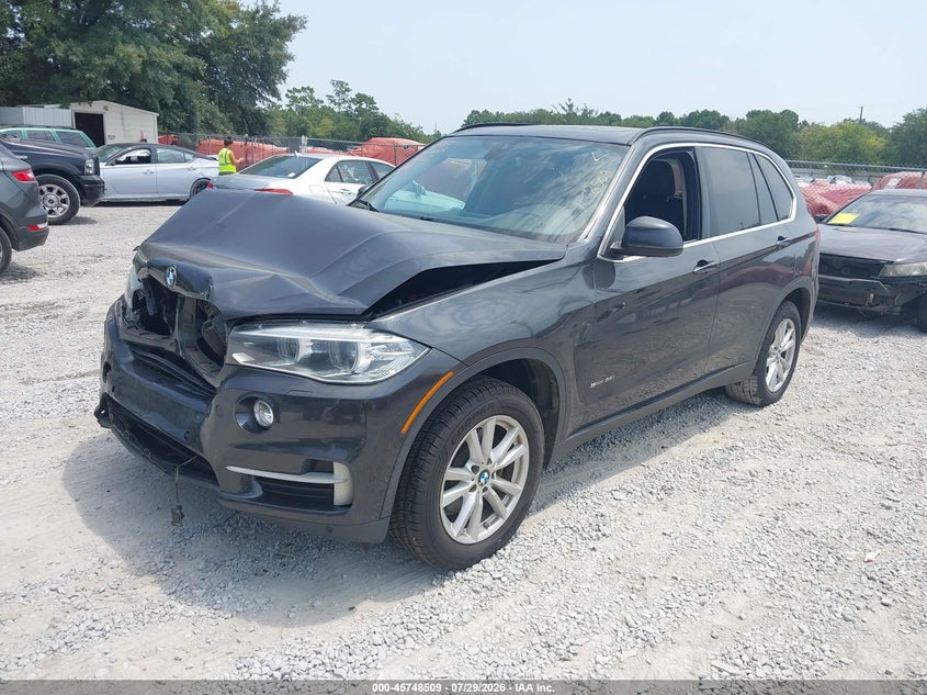2015 BMW X5 VIN 5UXKR2C57F0H37823 IAAI salvage auction — FRONT & REAR, Salvage Title, sold $1,575 on 2026-08-29 (photo 2)