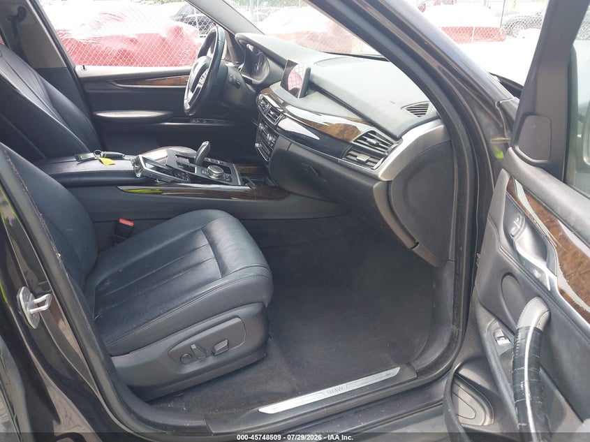 2015 BMW X5 VIN 5UXKR2C57F0H37823 IAAI salvage auction — FRONT & REAR, Salvage Title, sold $1,575 on 2026-08-29 (photo 5)