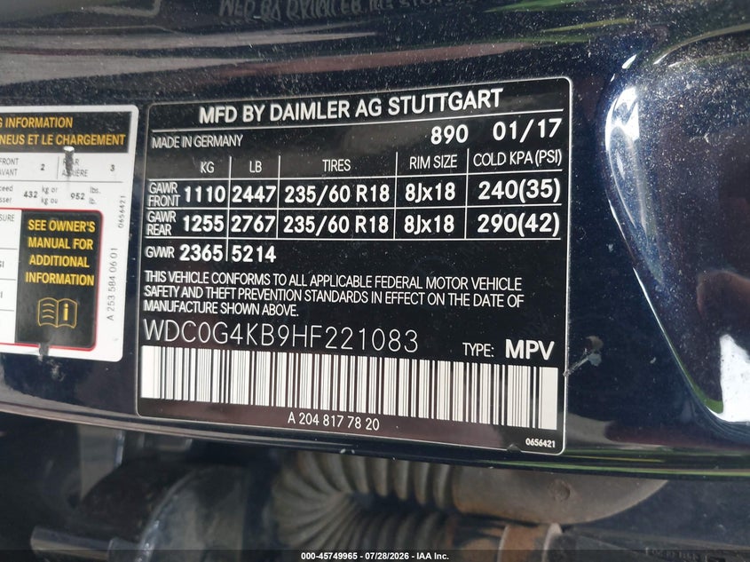 2017 Mercedes-benz Glc VIN WDC0G4KB9HF221083 IAAI salvage auction — NORMAL WEAR, Clear (New Jersey), sold $3,150 on 2026-08-04 (photo 9)