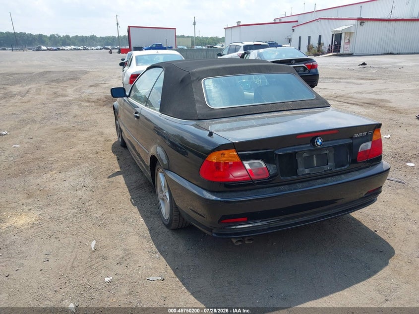 2002 BMW 3 series VIN WBABS33412JY42424 IAAI salvage auction — NORMAL WEAR, Clear (Virginia), sold $725 on 2026-08-19 (photo 3)