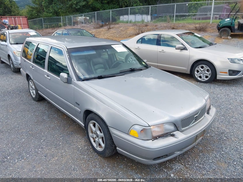 1998 Volvo V70 VIN YV1LW5577W3474902 IAAI salvage auction — NORMAL WEAR, Clear (Virginia), sold $200 on 2026-08-11 (photo 6)