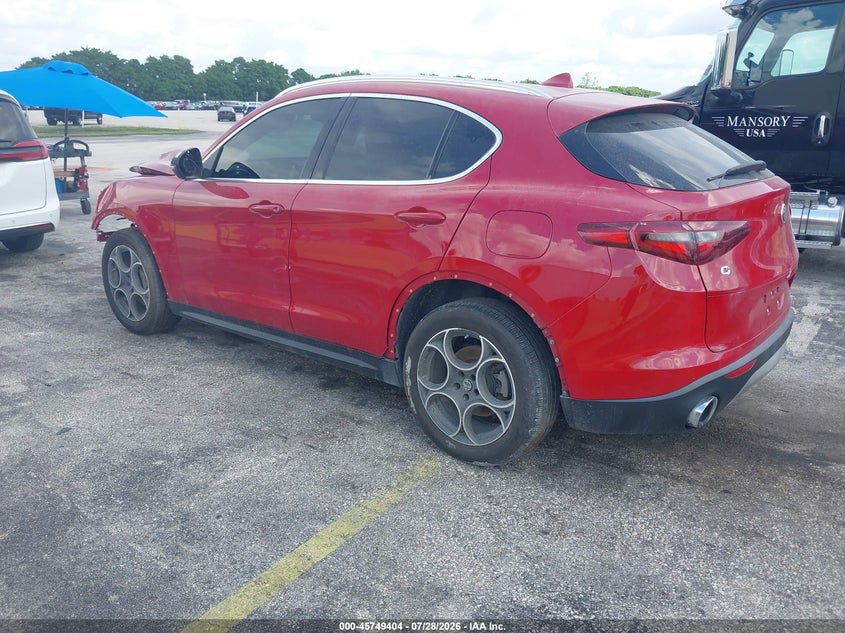 2018 Alfa romeo Stelvio VIN ZASFAKAN7J7B64374 IAAI salvage auction — FRONT END, Salvage (Texas), sold $1,300 on 2026-08-06 (photo 3)