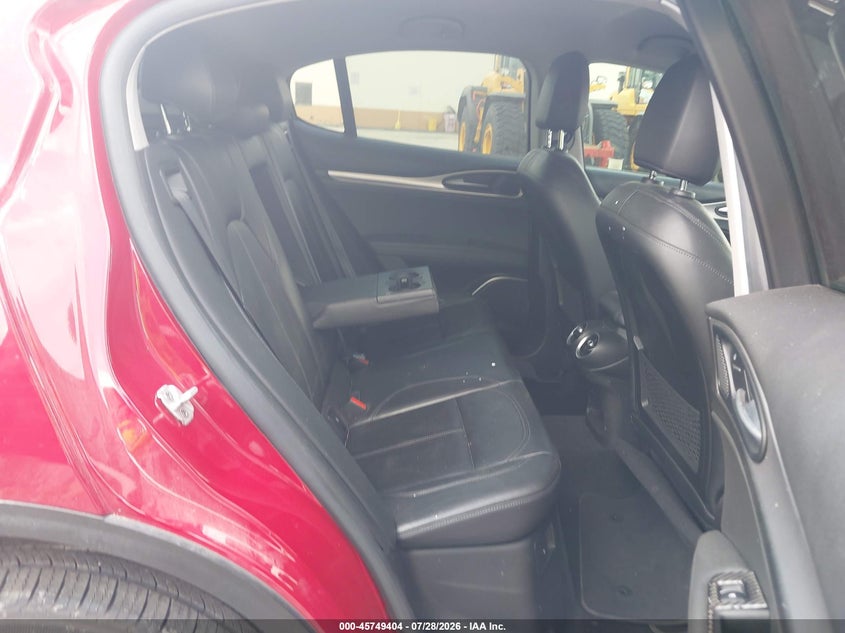 2018 Alfa romeo Stelvio VIN ZASFAKAN7J7B64374 IAAI salvage auction — FRONT END, Salvage (Texas), sold $1,300 on 2026-08-06 (photo 8)
