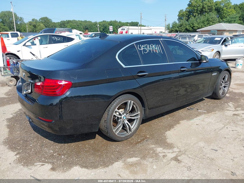 2014 BMW 5er VIN WBA5A7C52ED613382 IAAI salvage auction — ENGINE BURN, Salvage Title, sold $825 on 2026-09-03 (photo 4)