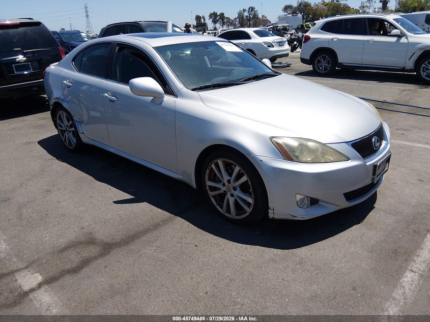 2007 Lexus Is 350 VIN JTHBE262072008028 IAAI salvage auction — SIDE, Salvage (California), sold $1,200 on 2026-08-02 (photo 1)