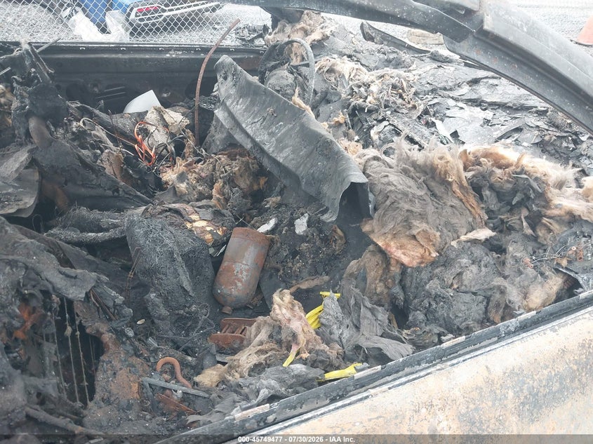 2015 BMW 4er VIN WBA3T1C55FP820847 IAAI salvage auction — EXTERIOR BURN, Wait Title, sold $275 on 2026-08-17 (photo 5)