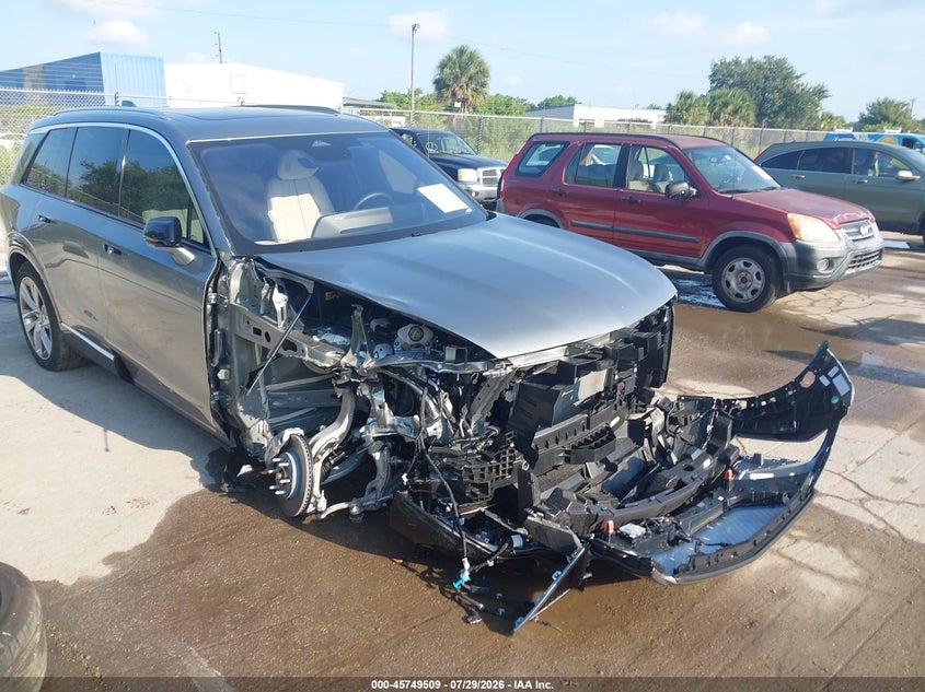 2026 Cadillac Xt4 VIN 1GYC3KML5TZ706640 IAAI salvage auction — FRONT END, Rebuildable (Florida), sold $24,950 on 2026-08-27 (photo 6)