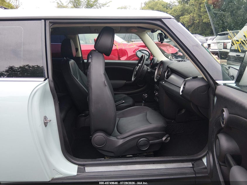 2012 Mini Cooper VIN WMWSU3C5XCT264316 IAAI salvage auction — LEFT FRONT, Salvage Title, sold $500 on 2026-09-05 (photo 5)