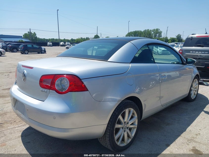 2010 Volkswagen Eos VIN WVWBA7AH3AV018063 IAAI salvage auction — NORMAL WEAR, Original (Ohio), sold $25 on 2026-08-11 (photo 4)