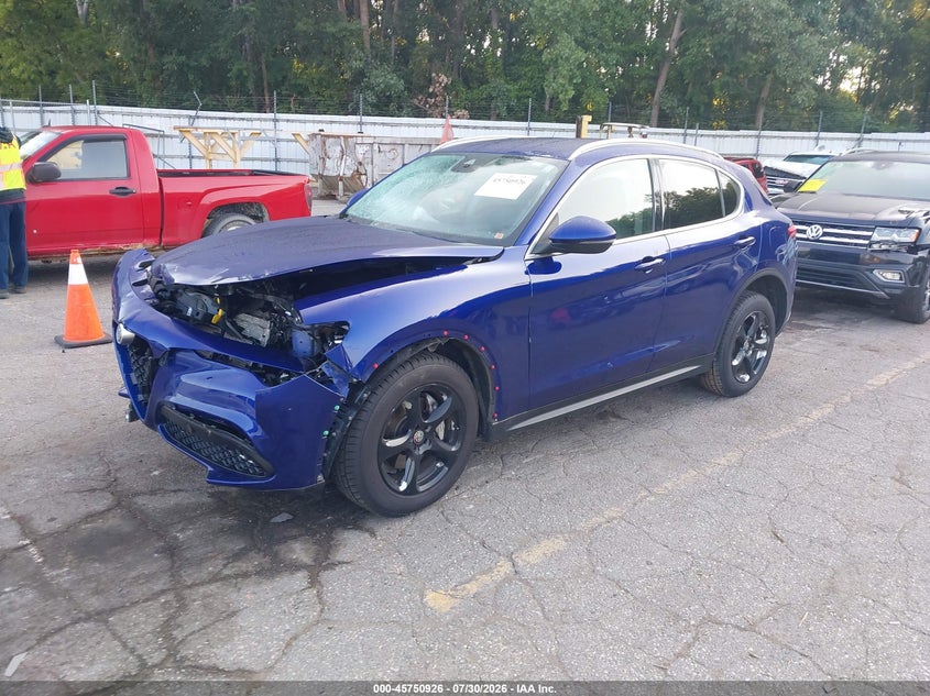 2020 Alfa romeo Stelvio VIN ZASPAKAN8L7C94106 IAAI salvage auction — FRONT END, Salvage Title, sold $2,150 on 2026-09-27 (photo 2)