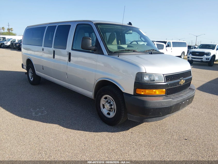 2020 Chevrolet Express 2500 VIN 1GAZGNFG5L1256436 — IAAI salvage auction photo