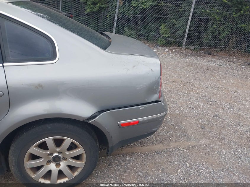 2002 Volkswagen Passat VIN WVWPD63B02P292519 IAAI salvage auction — UNKNOWN, Salvage (Pennsylvania), sold $475 on 2026-08-14 (photo 6)