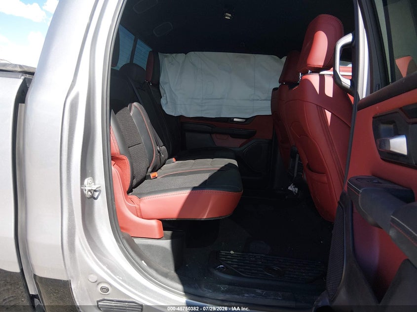 2025 Ram 1500 VIN 1C6SRFLP9SN549512 IAAI salvage auction — FRONT END, Wait Title, sold $16,600 on 2026-09-16 (photo 8)