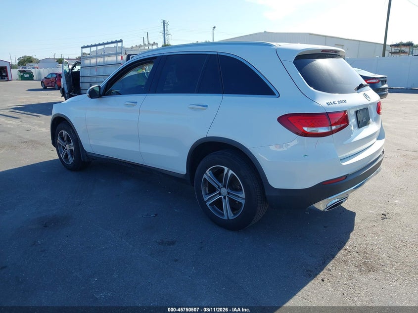 2016 Mercedes-benz Glc VIN WDC0G4JBXGF078290 IAAI salvage auction — FRONT END, Salvage Title, sold $5,300 on 2026-09-14 (photo 3)
