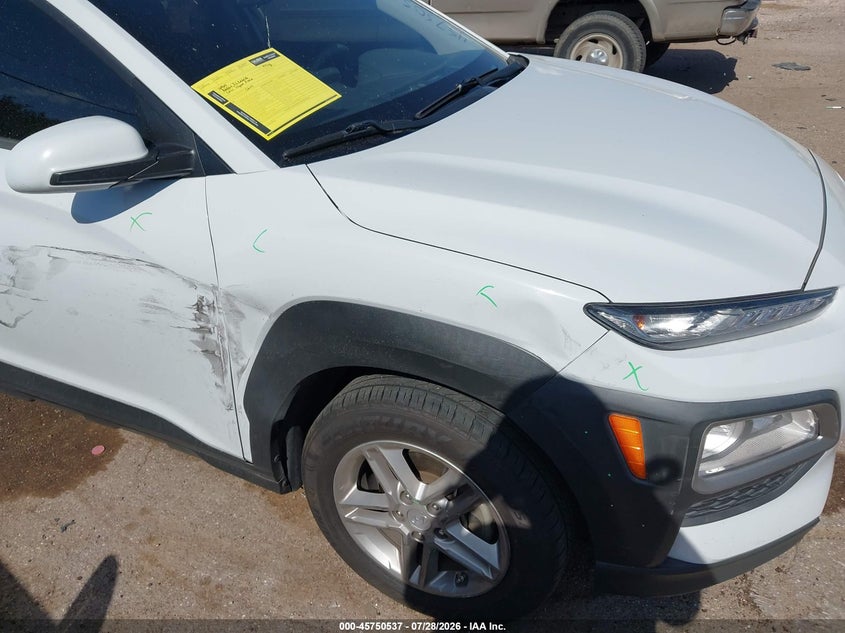 2021 Hyundai Kona VIN KM8K12AA0MU636064 IAAI salvage auction — RIGHT SIDE, Salvage Title, sold $3,250 on 2026-08-28 (photo 6)