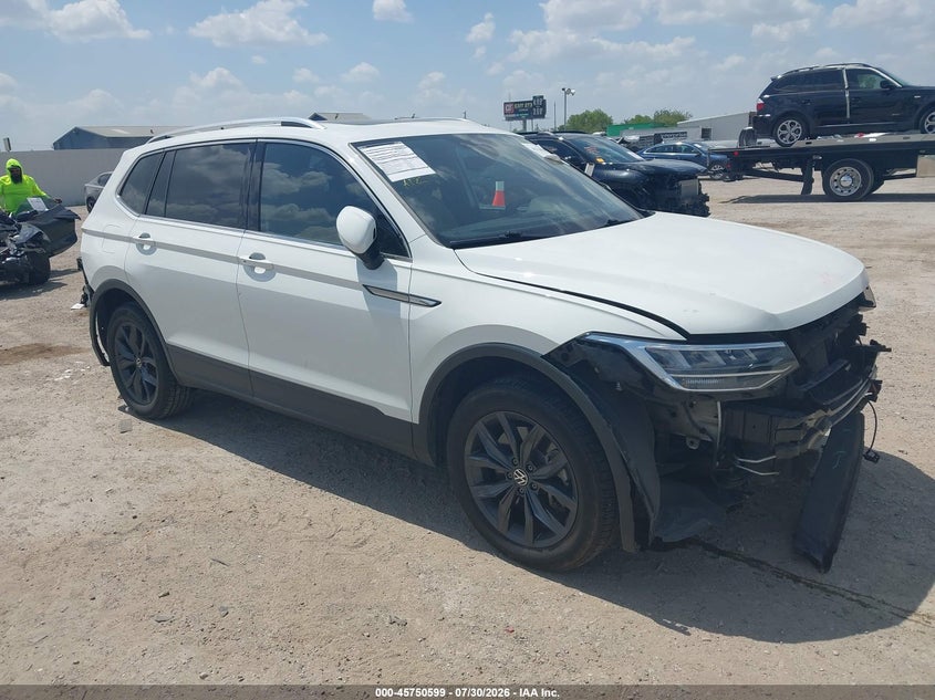 2022 Volkswagen Tiguan VIN 3VV2B7AXXNM091582 — IAAI salvage auction photo