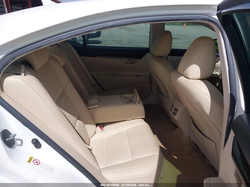 2013 Lexus ES VIN JTHBK1GG5D2058951 IAAI salvage auction — Right Front, Salvage, sold $2,700 on 2026-10-12 (photo 8)