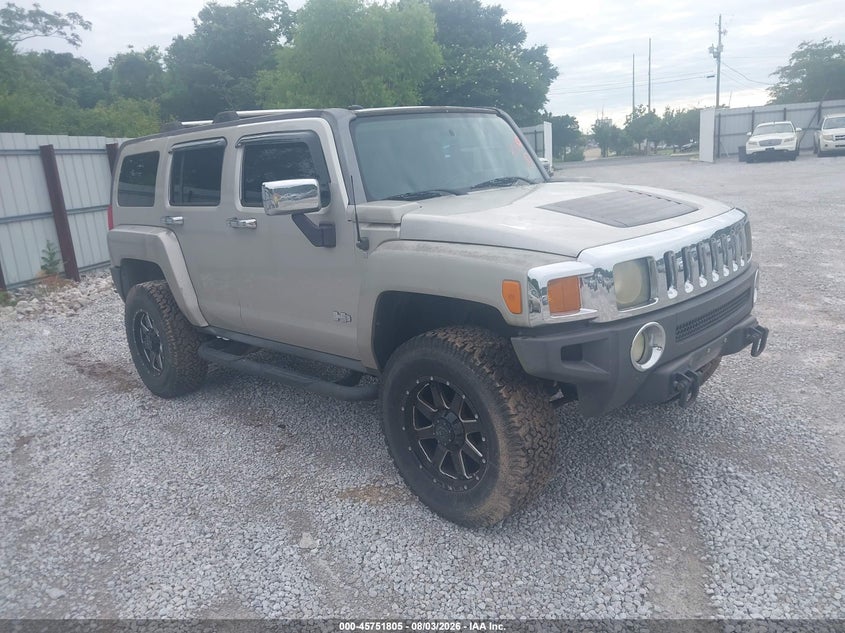 2007 Hummer H3 VIN 5GTDN13E478217393 IAAI salvage auction — NORMAL WEAR, Clear (Alabama), sold $875 on 2026-09-03 (photo 1)