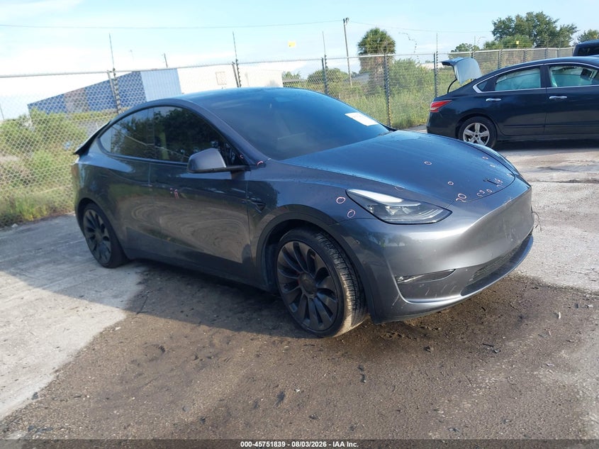 2022 Tesla Model y VIN 7SAYGDEF3NF404313 IAAI salvage auction — REAR END, Rebuildable (Florida), sold $7,600 on 2026-08-30 (photo 1)