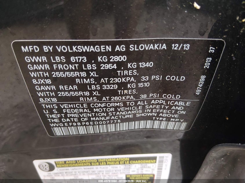2014 Volkswagen Touareg VIN WVGEF9BP6ED007775 IAAI salvage auction — LEFT SIDE, Wait Title, sold $425 on 2026-08-18 (photo 9)