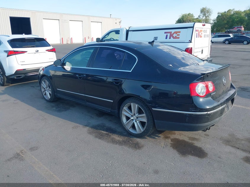 2010 Volkswagen Passat VIN WVWJK9AN1AE121489 IAAI salvage auction — NORMAL WEAR, Clear (Utah), sold $350 on 2026-08-06 (photo 3)