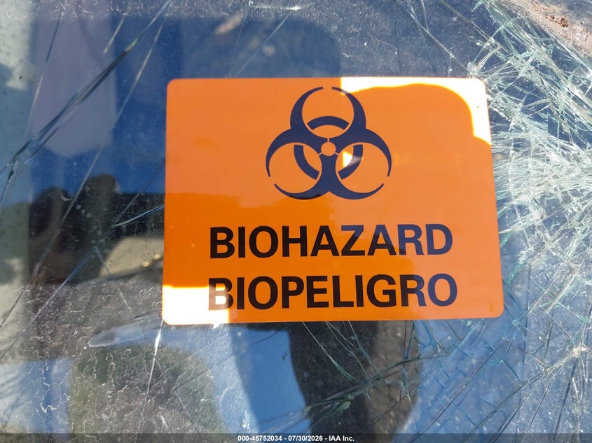 2018 Land rover Range rover velar VIN SALYB2RX7JA736155 IAAI salvage auction — BIOHAZARD/CHEMICAL, Wait Title, sold $2,250 on 2026-09-06 (photo 5)