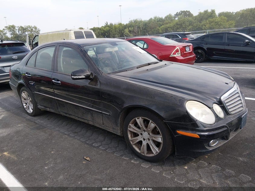 2009 Mercedes-benz E-class VIN WDBUF87X09B376523 IAAI salvage auction — NORMAL WEAR, Clear (Tennessee), sold $525 on 2026-08-13 (photo 1)