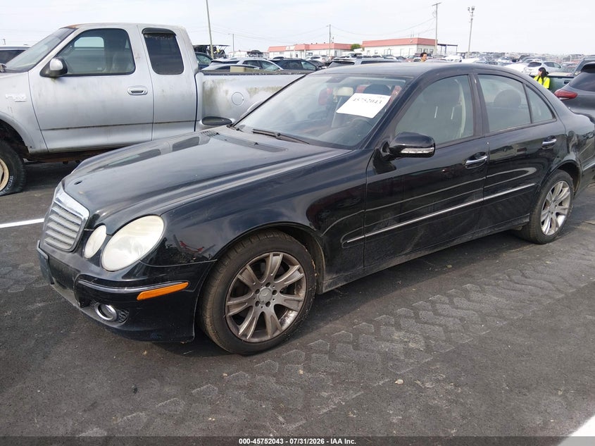 2009 Mercedes-benz E-class VIN WDBUF87X09B376523 IAAI salvage auction — NORMAL WEAR, Clear (Tennessee), sold $525 on 2026-08-13 (photo 2)