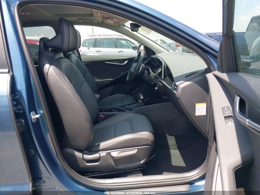 2025 Kia Niro VIN KNDCT3LE2S5227077 IAAI salvage auction — FRONT END, Salvage (Texas), sold $10,250 on 2026-08-20 (photo 5)