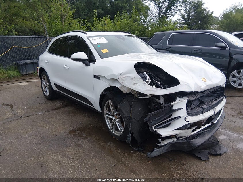 2020 Porsche Macan VIN WP1AA2A5XLLB09722 IAAI salvage auction — FRONT END, Wait Title, sold $8,400 on 2026-09-30 (photo 1)