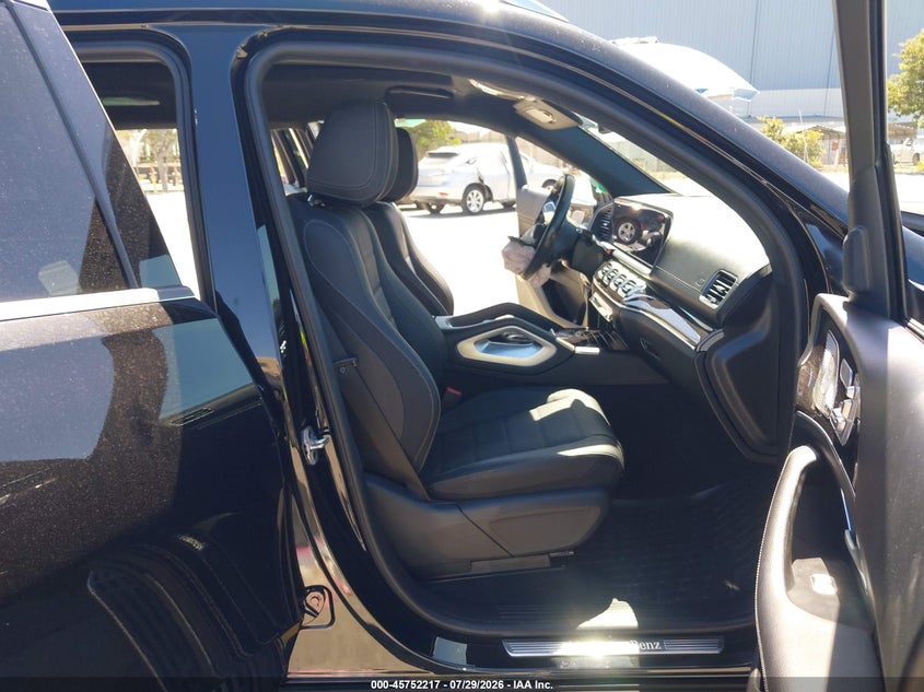 2022 Mercedes-benz Gls-klasse VIN 4JGFF5KE5NA722107 IAAI salvage auction — FRONT END, Wait Title, sold $33,925 on 2026-08-17 (photo 5)
