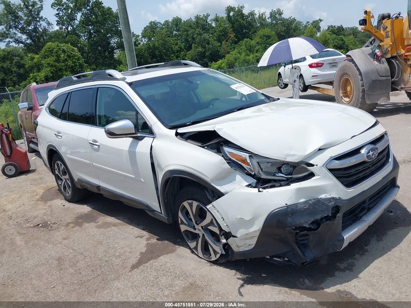 2021 Subaru Outback VIN 4S4BTGPD7M3205395 — IAAI salvage auction photo
