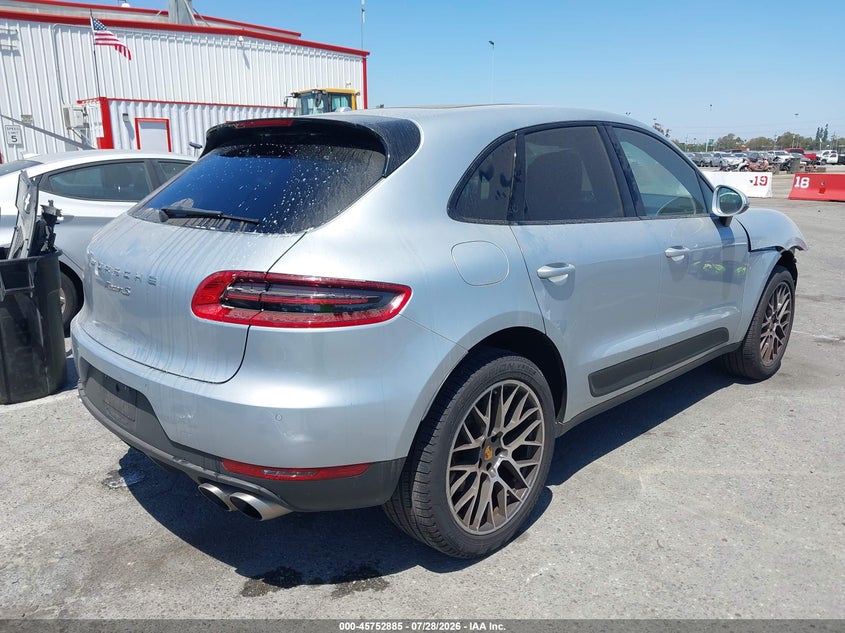 2017 Porsche Macan VIN WP1AB2A51HLB11539 IAAI salvage auction — RIGHT FRONT, Wait Title, sold $11,625 on 2026-08-22 (photo 4)