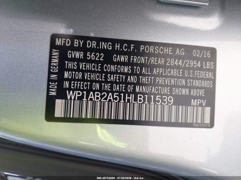 2017 Porsche Macan VIN WP1AB2A51HLB11539 IAAI salvage auction — RIGHT FRONT, Wait Title, sold $11,625 on 2026-08-22 (photo 9)